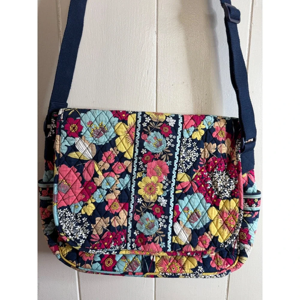 Vera Bradley Quilted Crossbody Bag Women's Floral Shoulder‎ Bag Purse